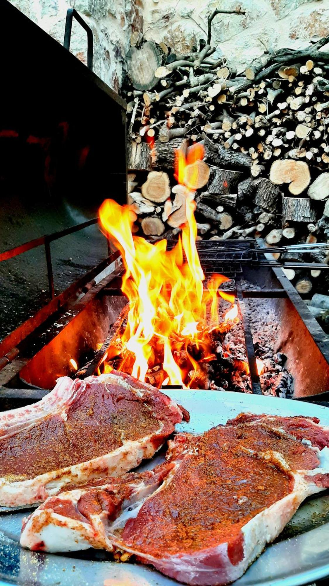 Lucidum Rhodian Hospitality & Gastronomy Villa